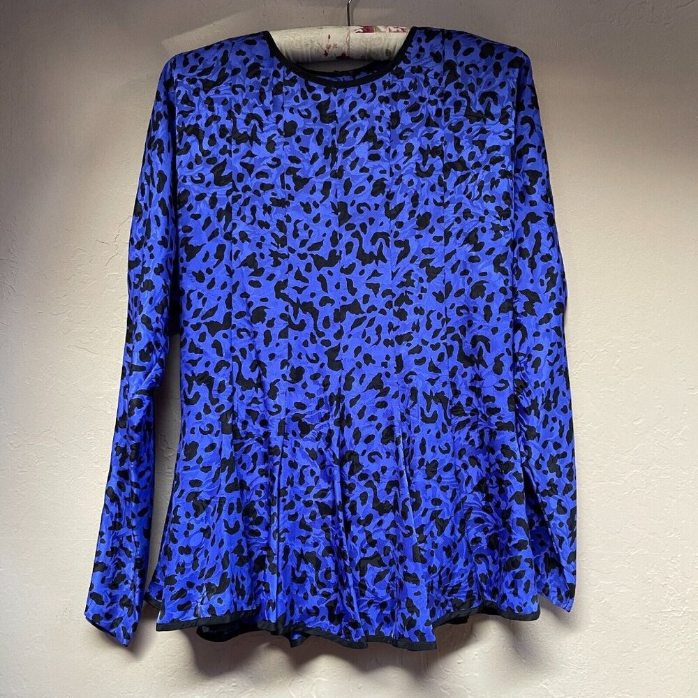 Vintage Point of View Collection Women Sz 8 Blue Animal Print Silk Peplum Blouse